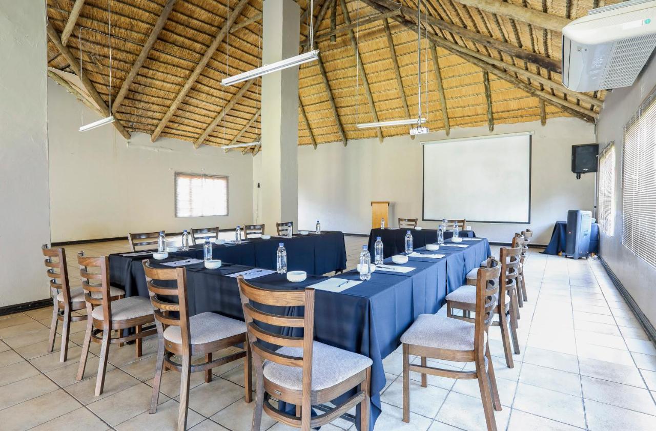 Nongoma Lodge & Inn Cc Exteriér fotografie