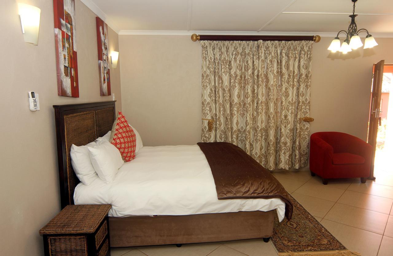 Nongoma Lodge & Inn Cc Exteriér fotografie